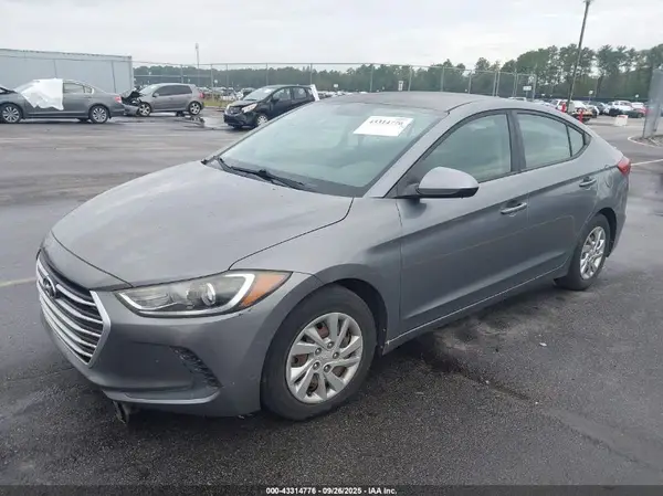 KMHD74LF6HU120857 2017 HYUNDAI ELANTRA - Image 2