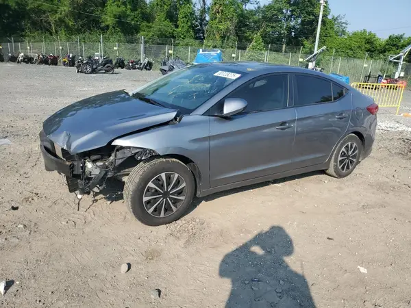 KMHD74LF6HU135682 2017 HYUNDAI ELANTRA - Image 1