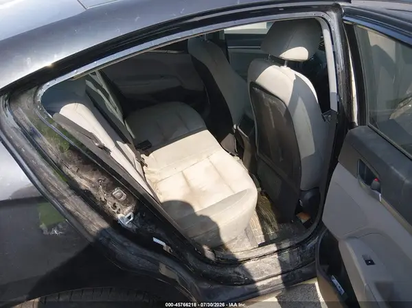 KMHD74LF6HU156239 2017 HYUNDAI ELANTRA - Image 8