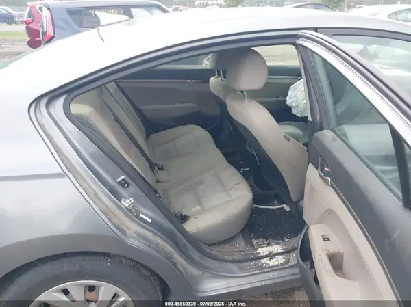 KMHD74LF6HU162428 2017 HYUNDAI ELANTRA - Image 8