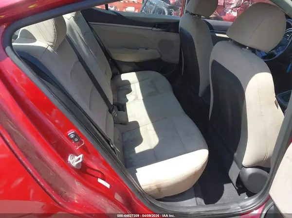 KMHD74LF6HU320508 2017 HYUNDAI ELANTRA - Image 8