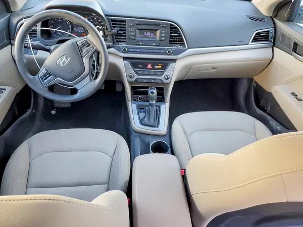 KMHD74LF6HU326812 2017 HYUNDAI ELANTRA - Image 8