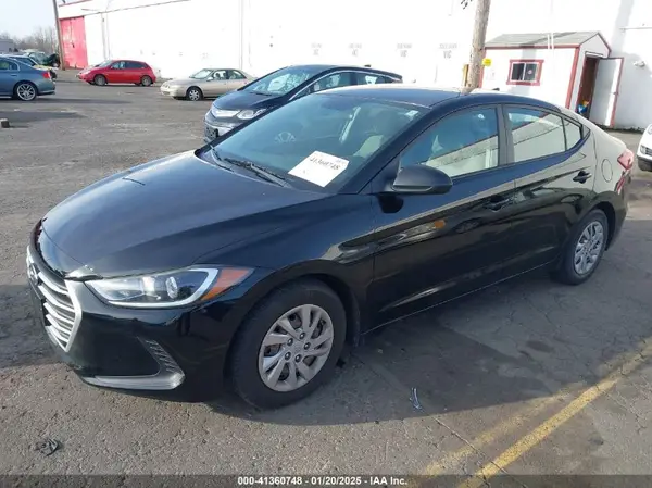KMHD74LF6HU338023 2017 HYUNDAI ELANTRA - Image 2