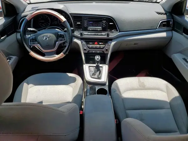 KMHD74LF6HU363584 2017 HYUNDAI ELANTRA - Image 8