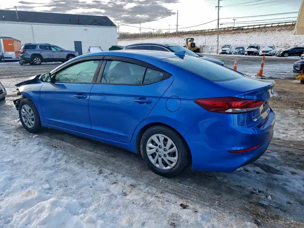 KMHD74LF6HU364010 2017 HYUNDAI ELANTRA - Image 2