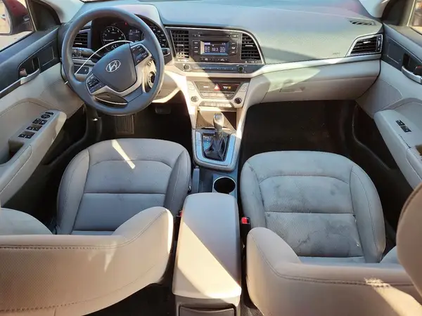 KMHD74LF6HU408099 2017 HYUNDAI ELANTRA - Image 8