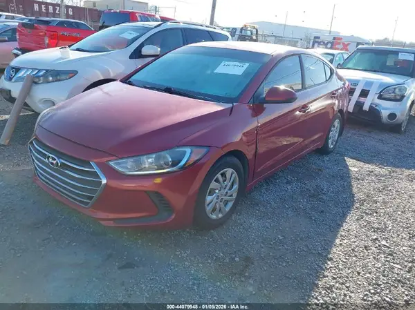 KMHD74LF6HU417739 2017 HYUNDAI ELANTRA - Image 2