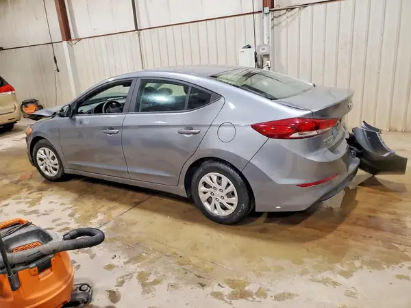 KMHD74LF6JU442131 2018 HYUNDAI ELANTRA - Image 2