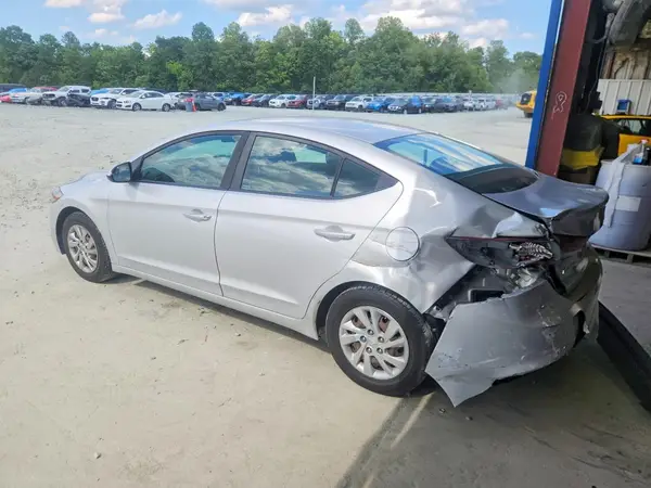 KMHD74LF6JU519466 2018 HYUNDAI ELANTRA - Image 2