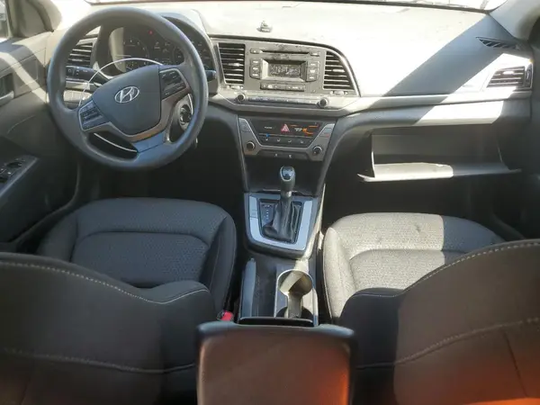 KMHD74LF6JU608938 2018 HYUNDAI ELANTRA - Image 8