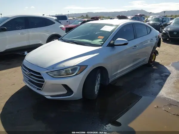 KMHD74LF6JU609331 2018 HYUNDAI ELANTRA - Image 2