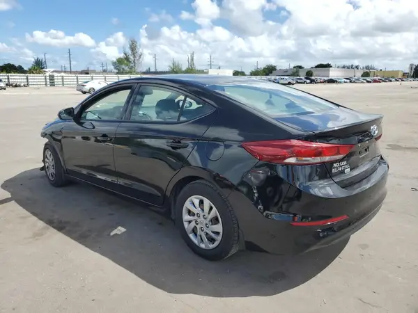 KMHD74LF6JU613704 2018 HYUNDAI ELANTRA - Image 2