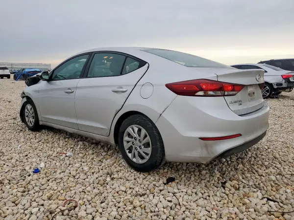 KMHD74LF6JU619731 2018 HYUNDAI ELANTRA - Image 2