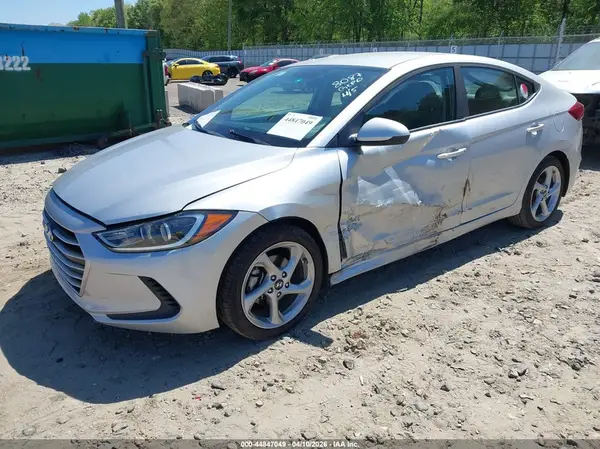 KMHD74LF6JU628087 2018 HYUNDAI ELANTRA - Image 2