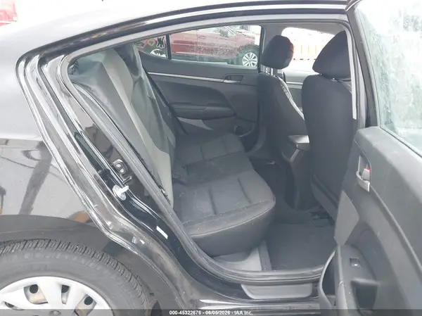 KMHD74LF6JU628106 2018 HYUNDAI ELANTRA - Image 8