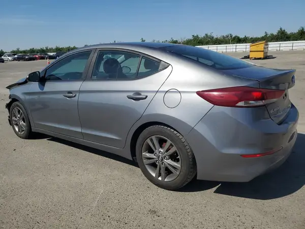 KMHD74LF6JU632477 2018 HYUNDAI ELANTRA - Image 2