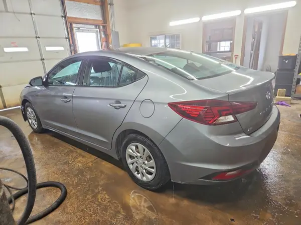 KMHD74LF6KU777231 2019 HYUNDAI ELANTRA - Image 2