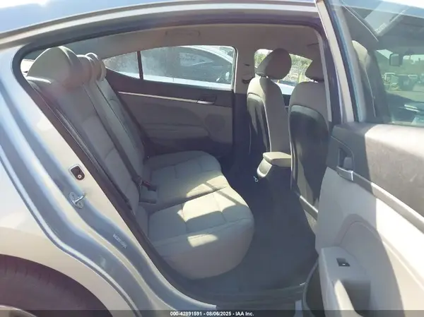KMHD74LF6KU791257 2019 HYUNDAI ELANTRA - Image 8