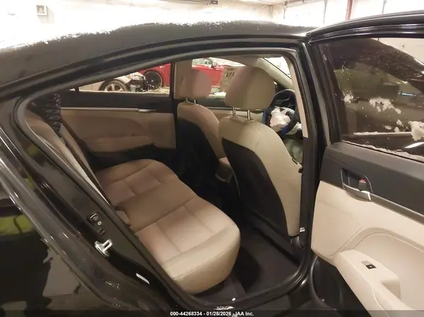 KMHD74LF6KU797026 2019 HYUNDAI ELANTRA - Image 8