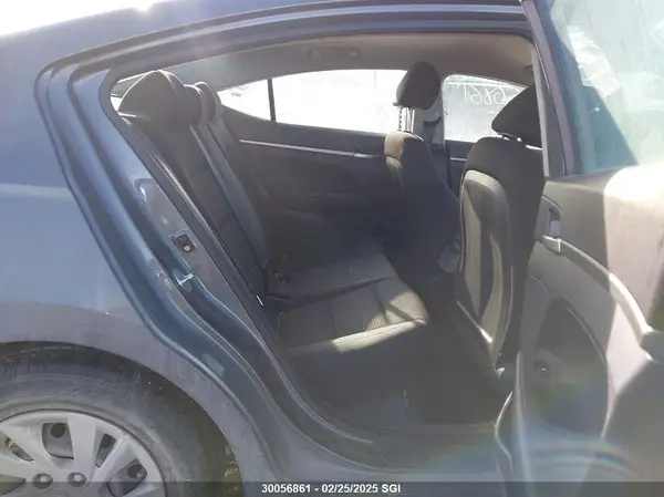 KMHD74LF6KU805108 2019 HYUNDAI ELANTRA - Image 8