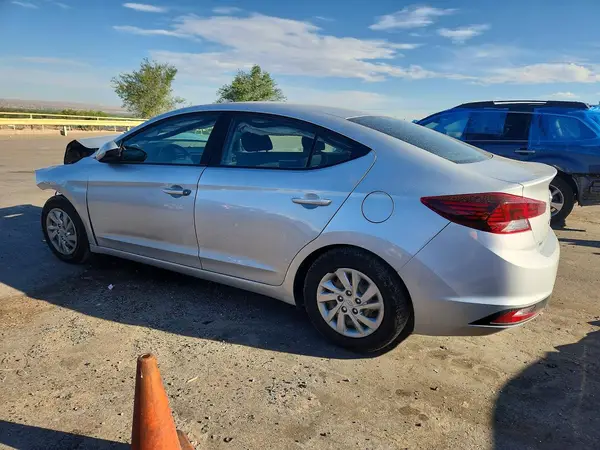 KMHD74LF6KU808199 2019 HYUNDAI ELANTRA - Image 2