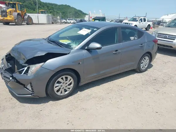 KMHD74LF6KU833779 2019 HYUNDAI ELANTRA - Image 2
