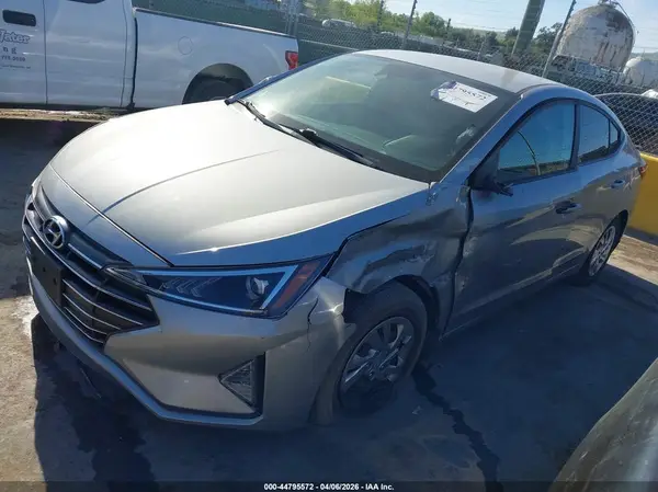 KMHD74LF6LU077971 2020 HYUNDAI ELANTRA - Image 2