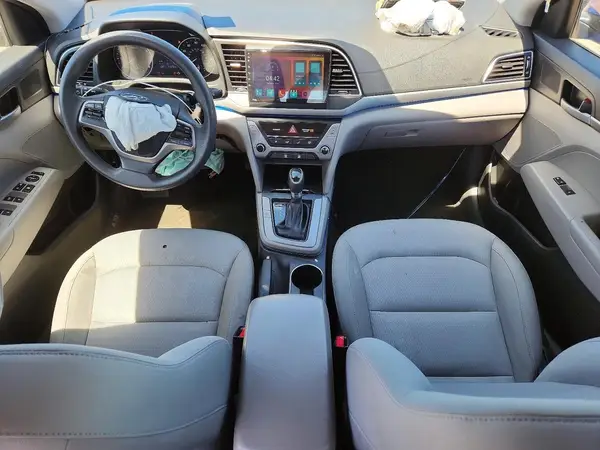 KMHD74LF7HU074603 2017 HYUNDAI ELANTRA - Image 8