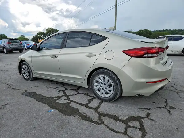 KMHD74LF7HU076772 2017 HYUNDAI ELANTRA - Image 2