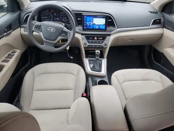 KMHD74LF7HU082118 2017 HYUNDAI ELANTRA - Image 8