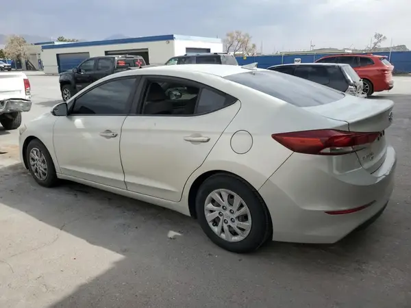 KMHD74LF7HU086864 2017 HYUNDAI ELANTRA - Image 2