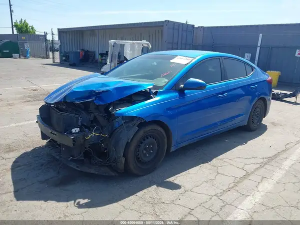 KMHD74LF7HU094057 2017 HYUNDAI ELANTRA - Image 2