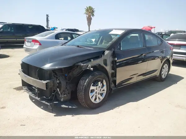 KMHD74LF7HU119703 2017 HYUNDAI ELANTRA - Image 2