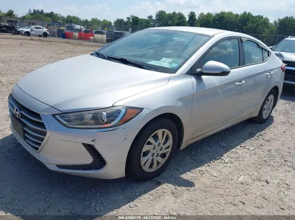 KMHD74LF7HU136503 2017 HYUNDAI ELANTRA - Image 2