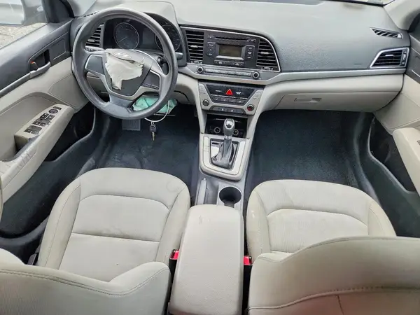 KMHD74LF7HU154340 2017 HYUNDAI ELANTRA - Image 8