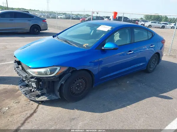 KMHD74LF7HU173132 2017 HYUNDAI ELANTRA - Image 2