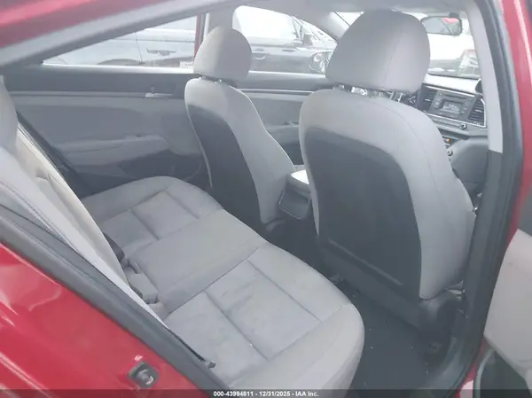 KMHD74LF7HU358894 2017 HYUNDAI ELANTRA - Image 8