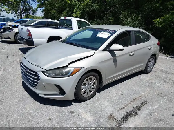 KMHD74LF7HU376750 2017 HYUNDAI ELANTRA - Image 2