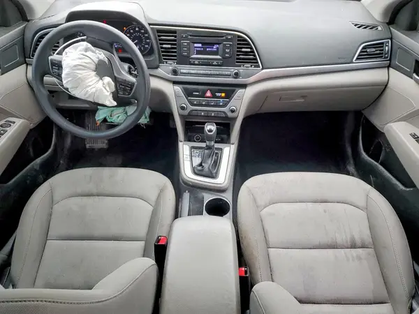 KMHD74LF7HU395217 2017 HYUNDAI ELANTRA - Image 8