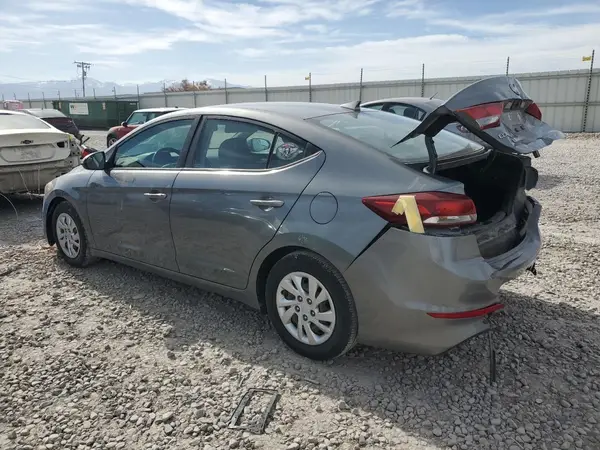 KMHD74LF7HU397940 2017 HYUNDAI ELANTRA - Image 2