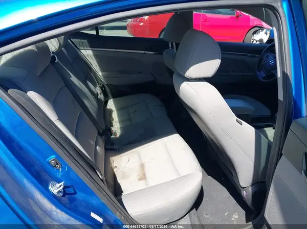 KMHD74LF7HU417605 2017 HYUNDAI ELANTRA - Image 8