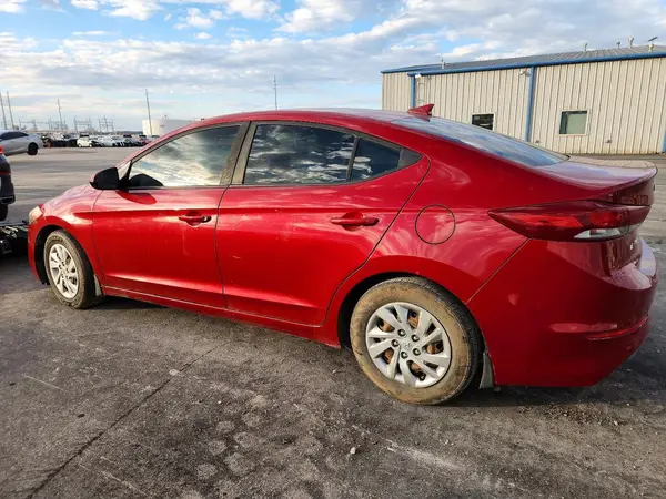 KMHD74LF7HU431228 2017 HYUNDAI ELANTRA - Image 2