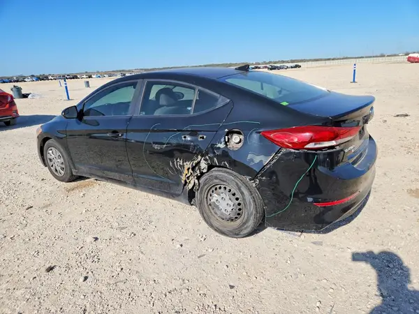 KMHD74LF7HU431813 2017 HYUNDAI ELANTRA - Image 2
