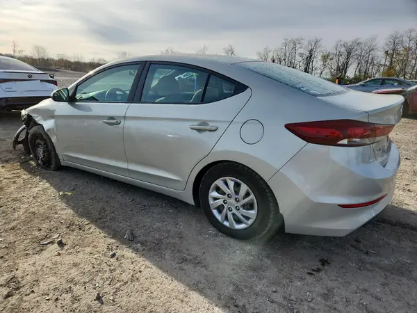KMHD74LF7JU471413 2018 HYUNDAI ELANTRA - Image 2