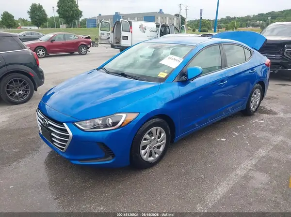 KMHD74LF7JU471783 2018 HYUNDAI ELANTRA - Image 2