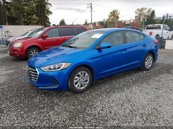 KMHD74LF7JU472903 2018 HYUNDAI ELANTRA - Image 2