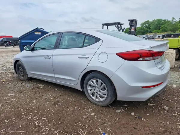 KMHD74LF7JU505317 2018 HYUNDAI ELANTRA - Image 2