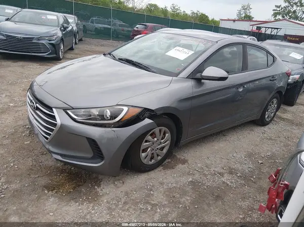 KMHD74LF7JU571897 2018 HYUNDAI ELANTRA - Image 2