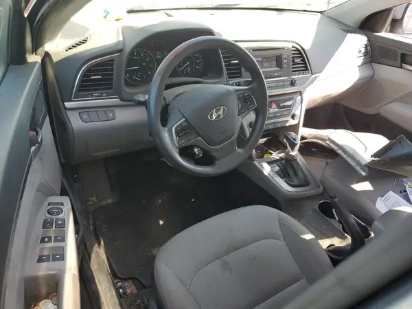 KMHD74LF7JU581572 2018 HYUNDAI ELANTRA - Image 8