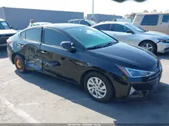 KMHD74LF7KU761328 2019 HYUNDAI ELANTRA